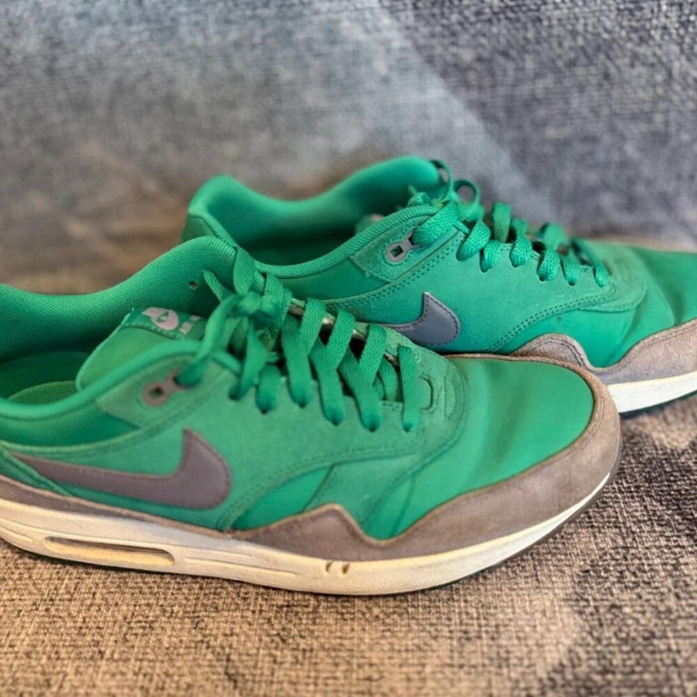 Size 11.5 – Nike Air Max 1 Premium Stadium Green & Grey